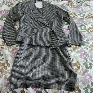 Jacket and skirt set